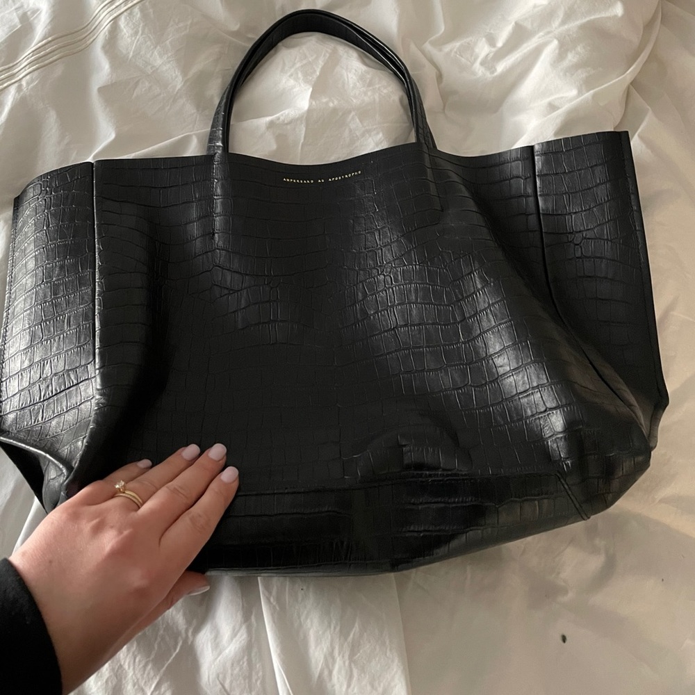 Ampersand tote